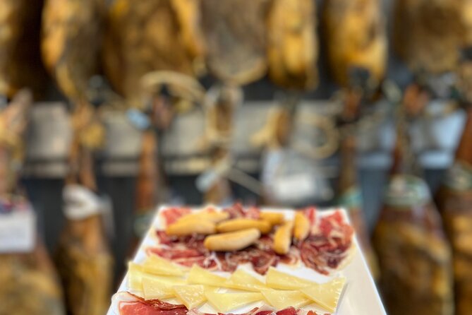 San Sebastian Pintxo Food, Wine & Market Foodie Tour(Small Group) - Fermin Calbeton Kalea: finish with dessert and licor