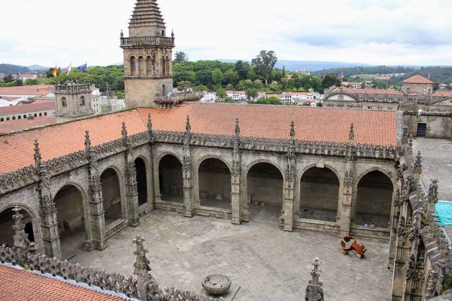Santiago: Cathedral & Museum Tour + Pórtico of Glory Option - Who should book this Santiago Cathedral tour?