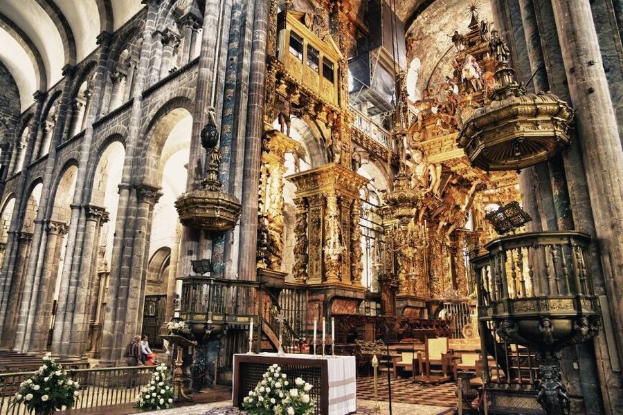 Santiago de Compostela Full-Day Tour From Porto - Should you book the Porto to Santiago tour?