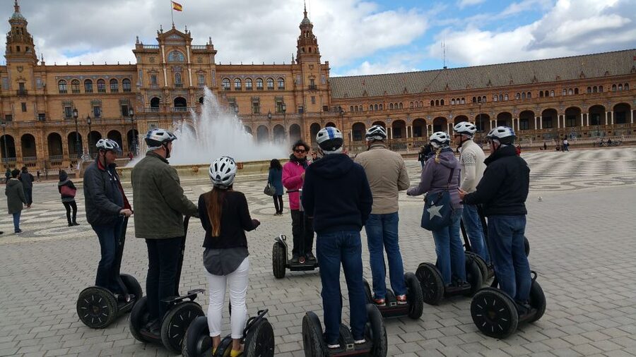 Seville: 1, 2 or 3 Hour Segway Tour - The two-hour route: Triana and Seville’s historic center