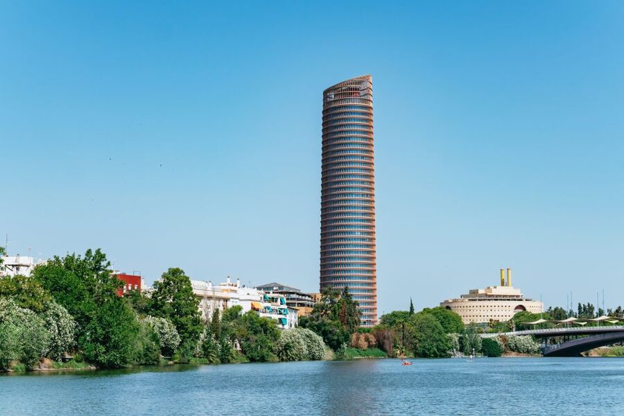 Seville: 1-Hour Guadalquivir River Sightseeing Eco Cruise - The Torre del Oro from water level