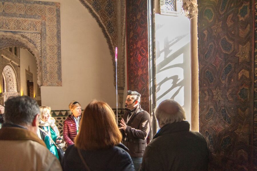 Seville: Alcázar and Cathedral Entry Ticket and Guided Tour - Timing, group pace, and accessibility