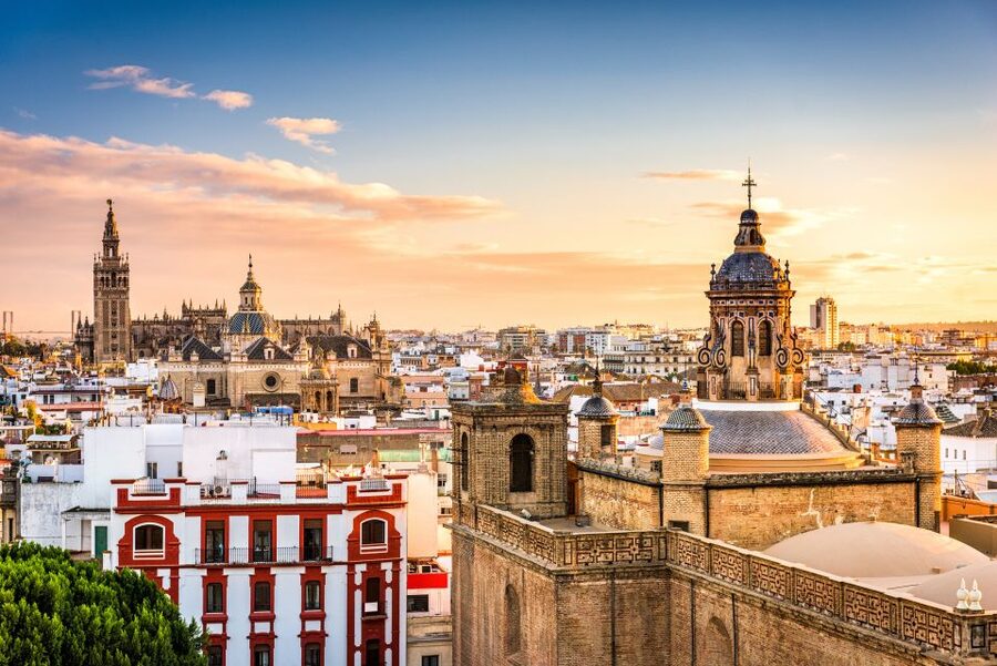 Seville: Alcázar Guided Palace Tour with Priority Access - Gardens, shade, and the part you should not rush