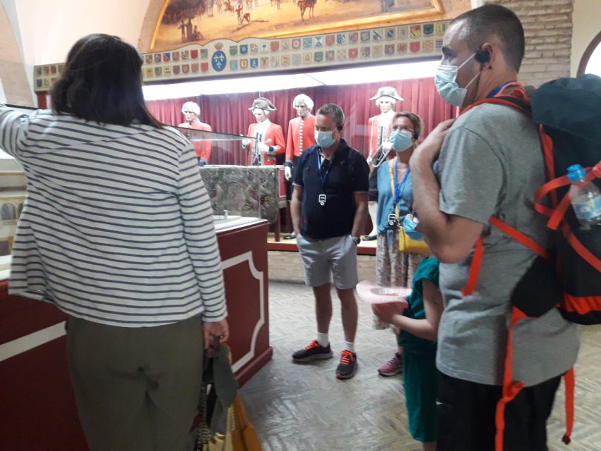 Seville: Bullring Guided Tour with a Skip-the-Line Ticket - What the guide adds beyond an audio visit