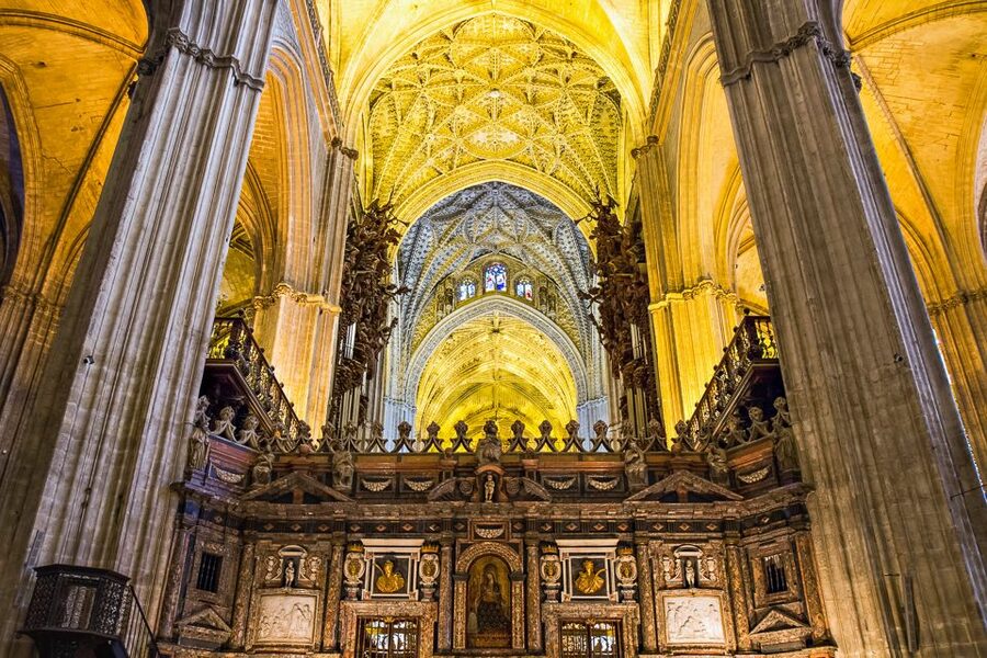 Seville: Cathedral and La Giralda Entry Ticket - Price, timing, and what your $20 buys