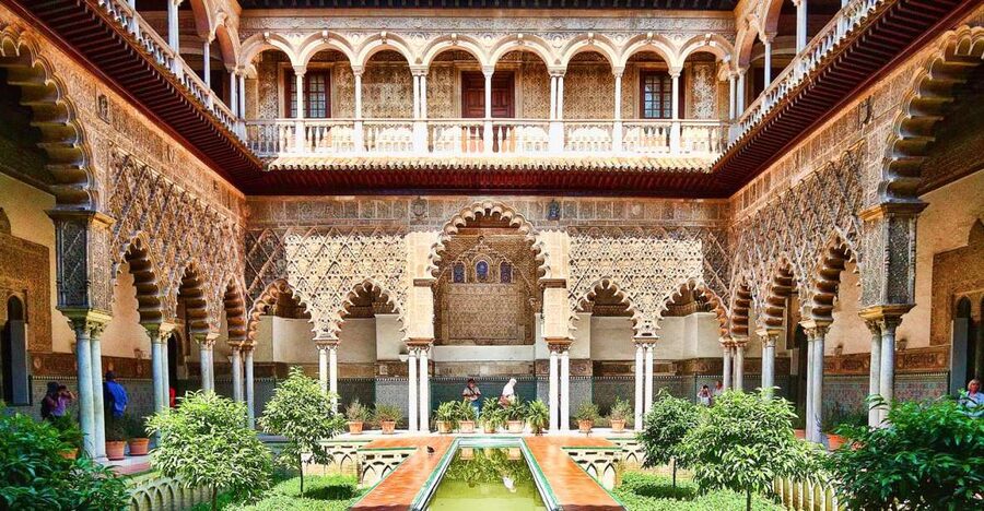 Seville: Cathedral, Giralda & Alcázar Guided Tour - Starting near Calle Francos