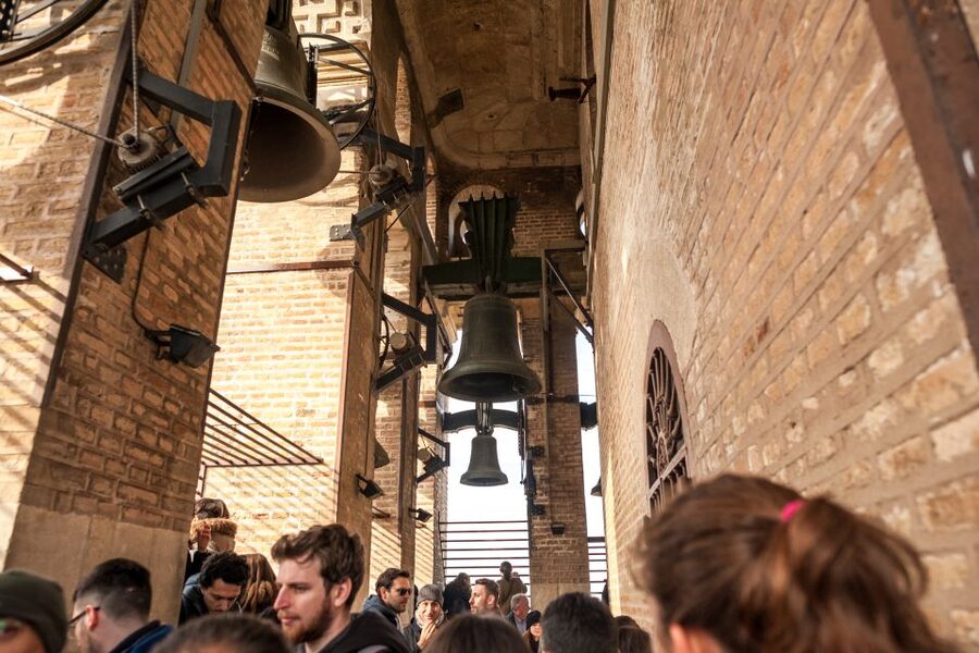 Seville: Cathedral Guided Tour with Priority Access - Should you book it?