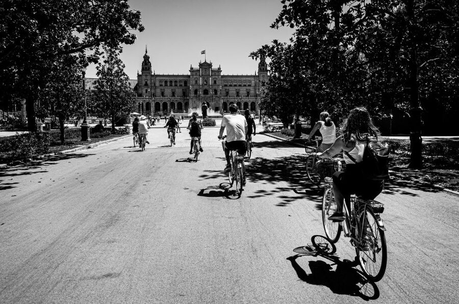 Seville: City Sightseeing and Local Culture Bike Tour - Along the Guadalquivir River