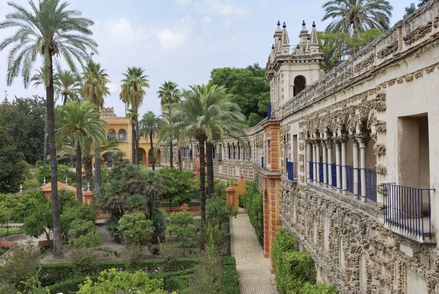 Seville: City Sightseeing Hop-On Hop-Off Bus Tour - Stops 9 to 14, Macarena, the old center, and Plaza de Armas