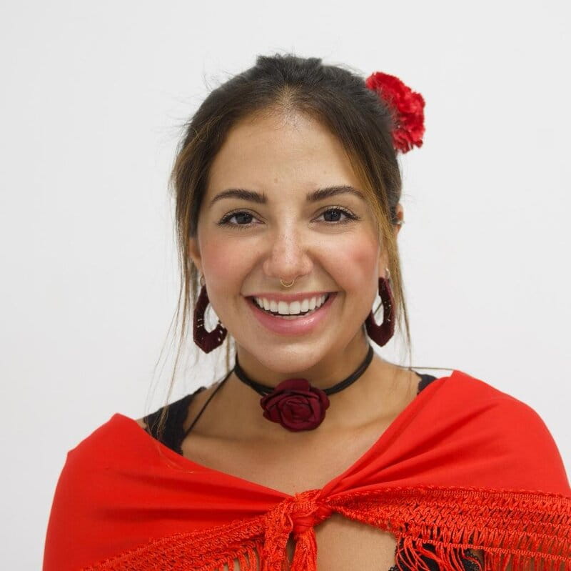 Seville: Flamenco Dance Class with Optional Costume - The first 15 minutes: posture, hands, and flamenco attitude