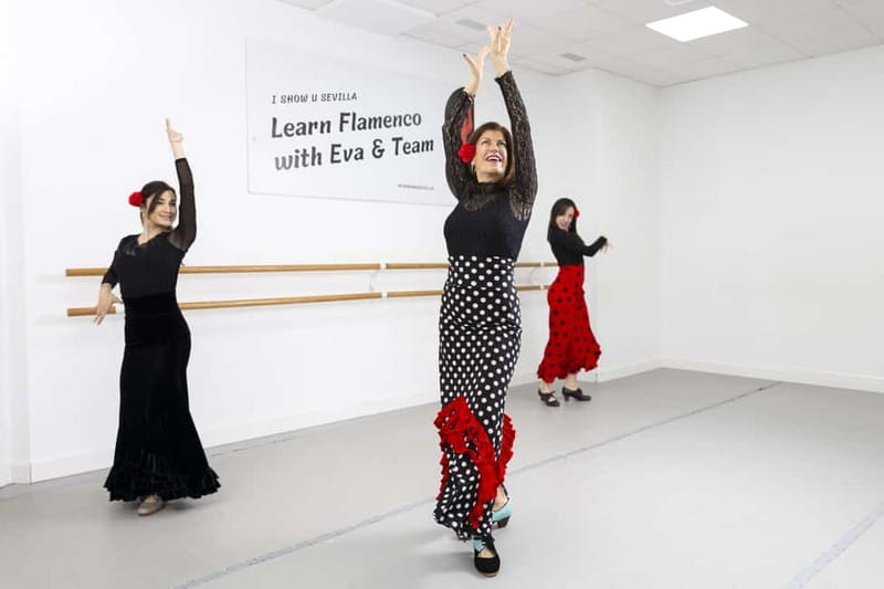 Seville: Flamenco Dance Class with Optional Costume - Why a class can improve a flamenco show