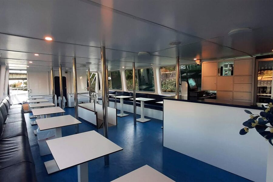 Seville: Guadalquivir Boat Tour with Optional Lunch/Dinner - The 1.5-hour cruise: a drink, ham, and city views