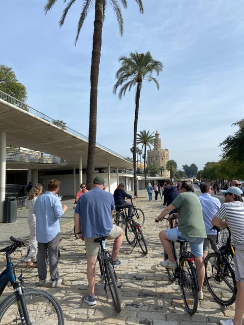 Seville: Highlights City Bike Tour - Maria Luisa Park and Plaza de España