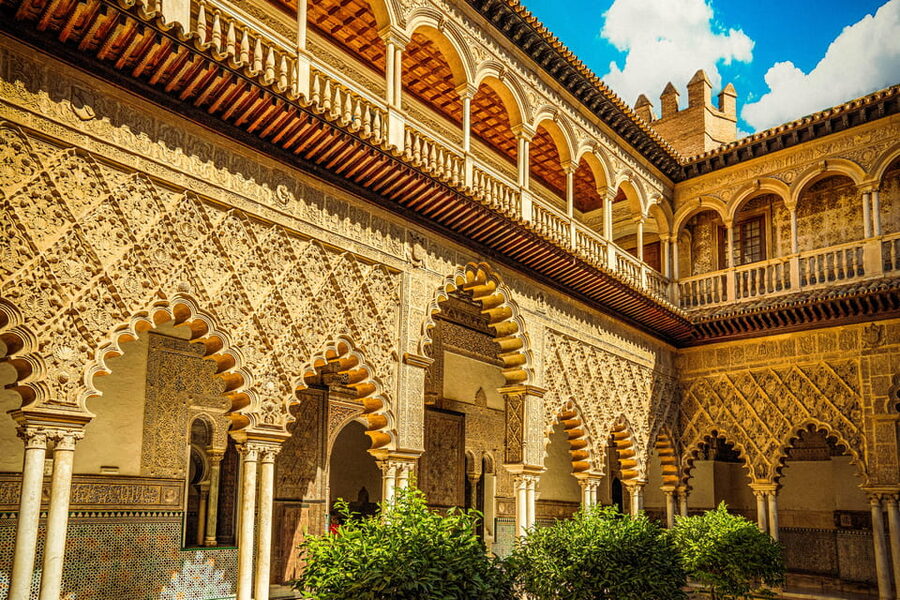 Seville: Priority Access Cathedral, Giralda & Alcázar Tour - The Alcázar gardens deserve extra time