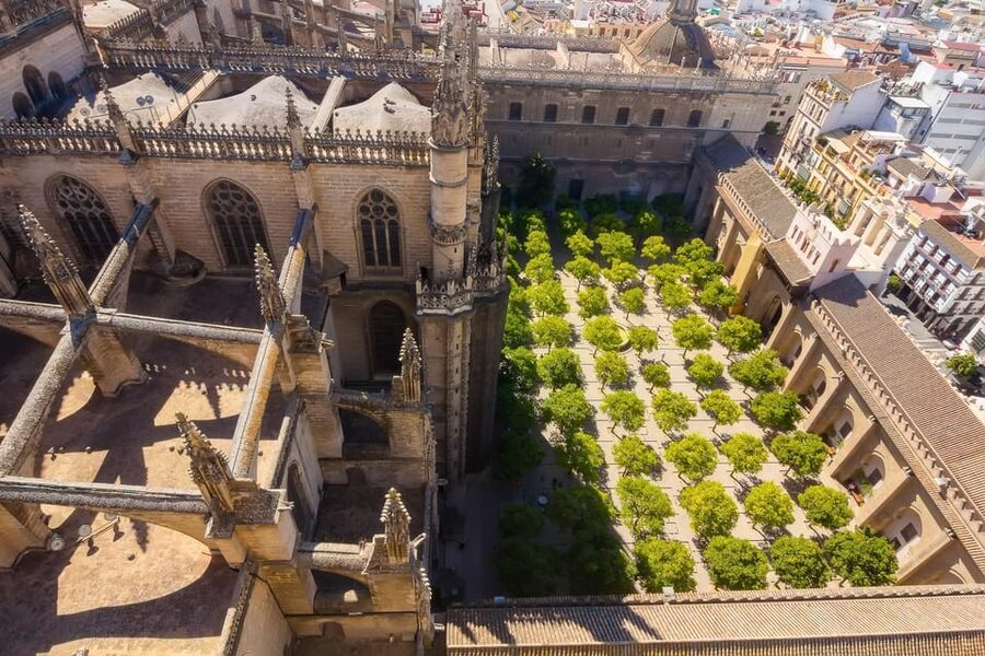 Seville: Priority Access Cathedral & Giralda Tour - Inside the world’s largest Gothic cathedral