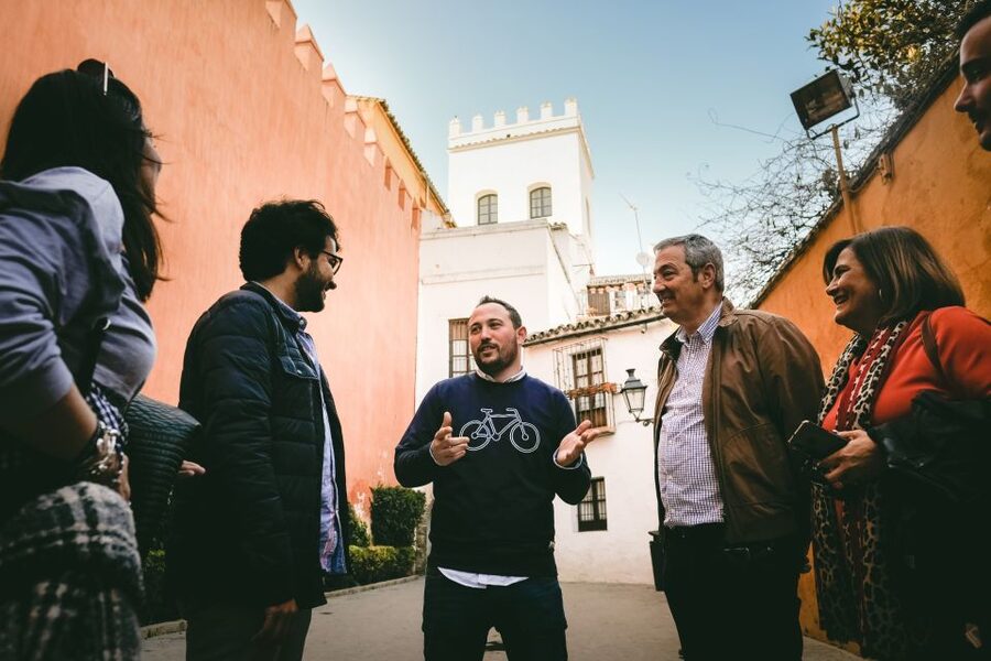 Seville: Small-Group Jewish Quarter Discovery Walking Tour - Starting beside the Monumento a la Inmaculada Concepción