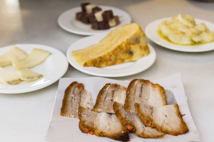 Seville: Tapas Crawl - Why a tapas crawl works so well in Seville