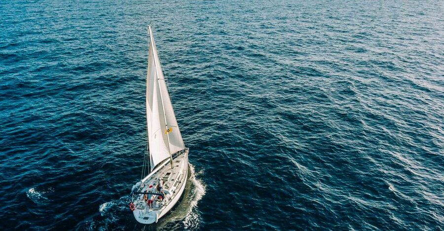 Tenerife: Sailboat Tour with Food and Snorkeling - Meeting the Roulette at Puerto Colón