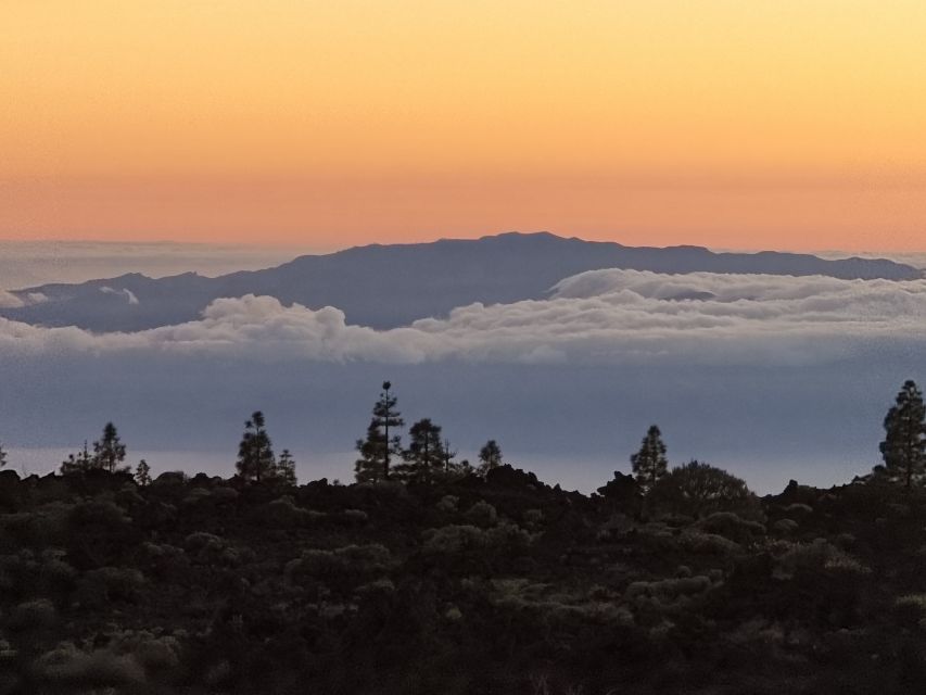 Tenerife: Sunset and Stargazing at Teide National Park - The cold is part of the experience