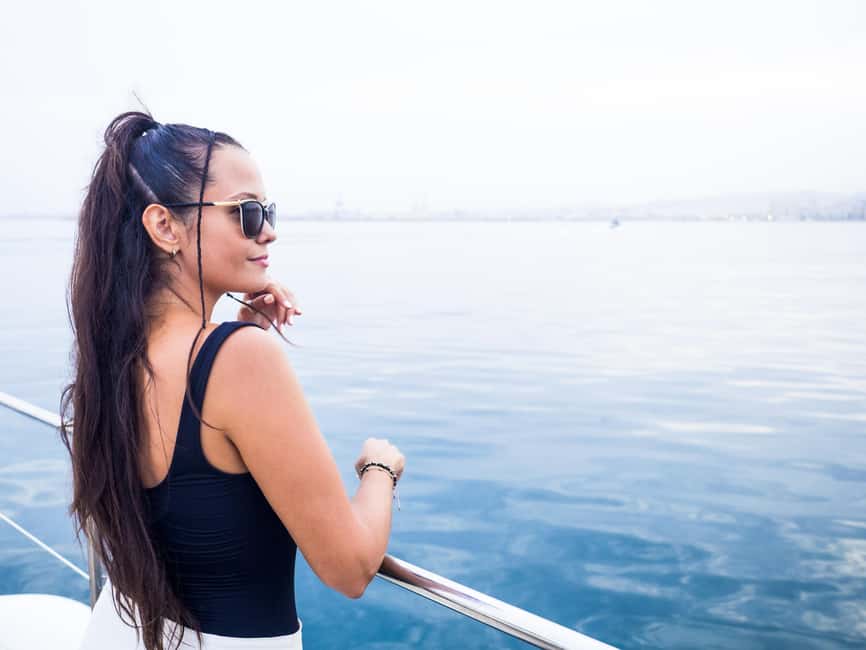 Valencia: Catamaran Cruise with Sunset Option - How long the cruise lasts