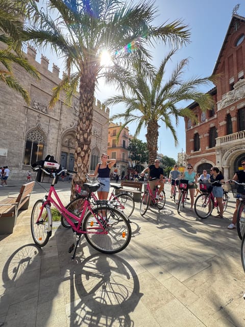 Valencia: City Highlights Guided Bike Tour - Bikes, helmets, and optional extensions