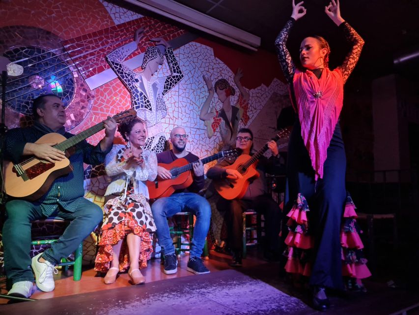Valencia: Flamenco at Toro y La Luna with optional Dinner - Who will enjoy this evening most