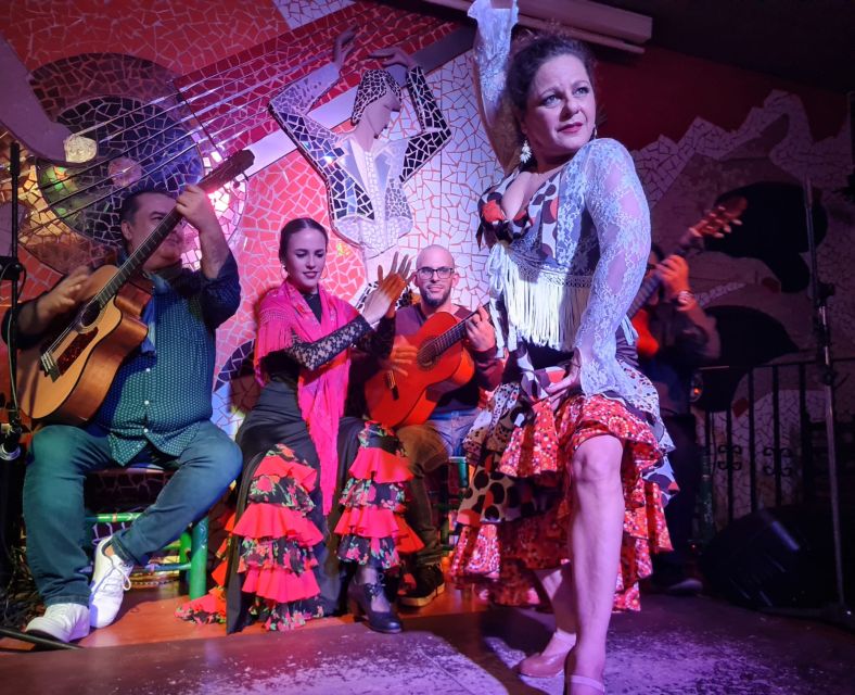 Valencia: Flamenco at Toro y La Luna with optional Dinner - Value, timing, and practical booking advice