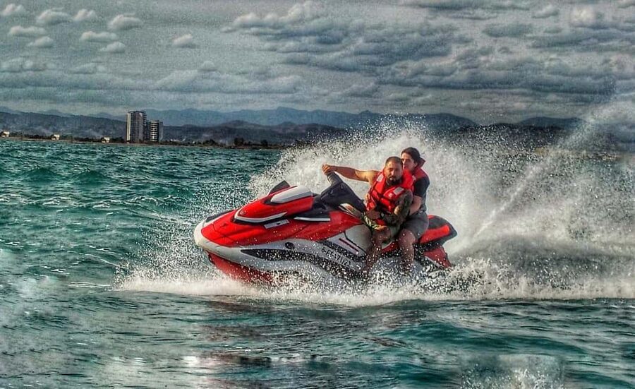Valencia: Pobla de Farnals JetSki Rental, photos &BeachClub - Sharing one jet ski with a partner