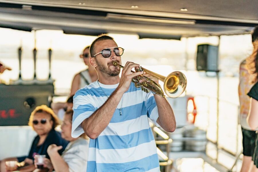 Valencia: Sunset or Daytime Catamaran Cruise with Drink - The coastline from the water