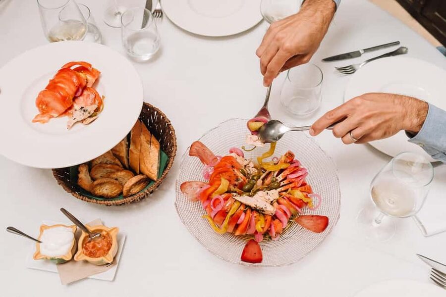 Valencia: Tapas and Drinks Evening Tour - Why this tapas crawl fits Valencia so well