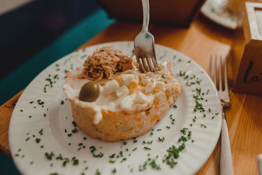 Valencia: Tapas and Drinks Evening Tour - Should you book it?