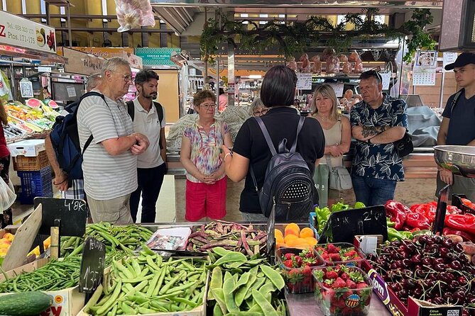 Valencian paella cooking class, tapas and visit to Ruzafa market. - Key points to know before you book